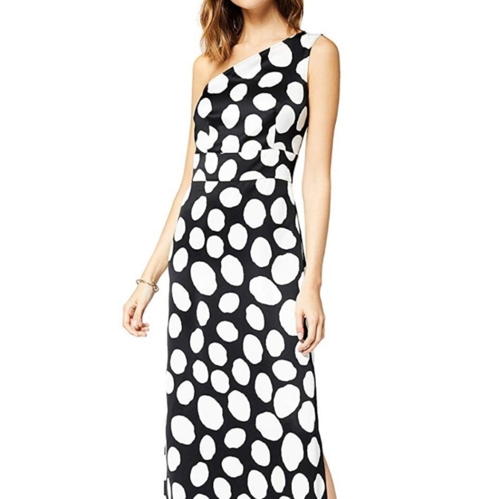 Truth and Fable one shoulder maxi dress size M/NWT/black & white. Side zipper
